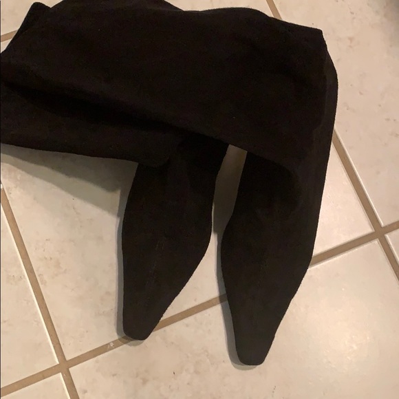 Shoes - Black suede boots
